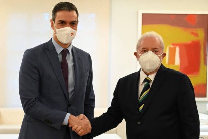 Pedro Sánchez recibe a Lula da Silva en Moncloa