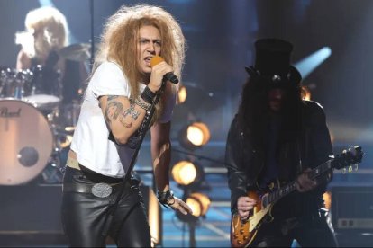 Jadel imitando a Guns N' Roses en "Tu cara me suena"