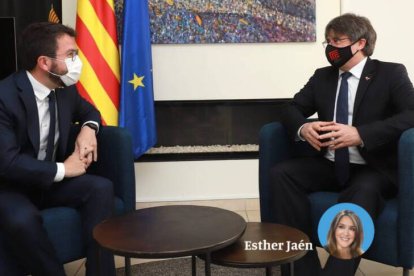 El presidente de la Generalitat, Pere Aragonès, con el expresidente Carles Puigdemont,