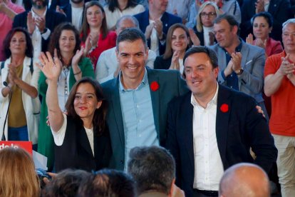 Pedro Sánchez junto a Valentín Gónzález Formoso en Galicia