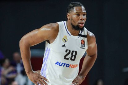 Yabusele, en un partido con la camiseta del Real Madrid.