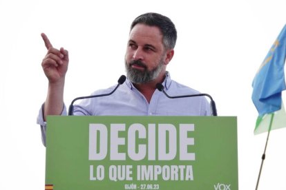 Santiago Abascal durante un mitin de Vox celebrado este martes en Gijón