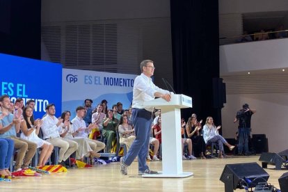 Alberto Nuñez Feijóo en el mitín celebrado en Alicante