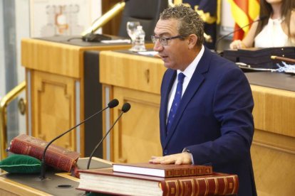 Toni Pérez en la toma de posesión como presidente de la Diputación de Alicante