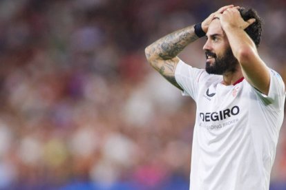 Isco Alarcón, durante un partido con el Sevilla la pasada temporada.