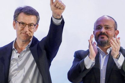 Feijóo junto a Alejandro Fernández en un acto del PP