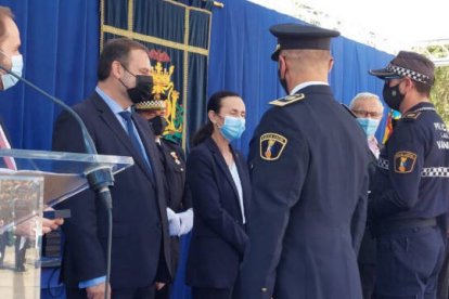 Ábalos presidiendo el acto del Día de la PLV como si aún fuera ministro