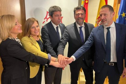 Firma del acuerdo en Alicante