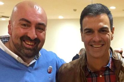 El investigado Koldo García junto a Pedro Sánchez