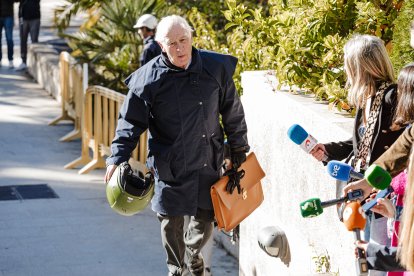 El exvicepresidente del Gobierno Rodrigo Rato a su llegada a un juicio en la Audiencia Provincial, a 10 de abril de 2024.