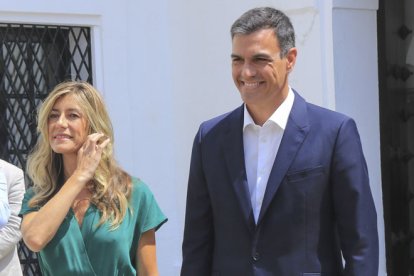 Pedro Sánchez con Begoña Gómez