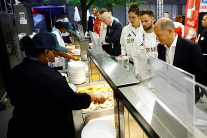 La comida de la Villa Olímpica indigna a los atletas