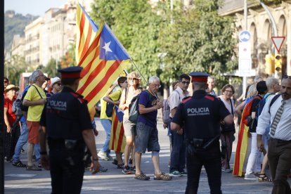 Mossos d'Esquadra en el operativo del Parlament