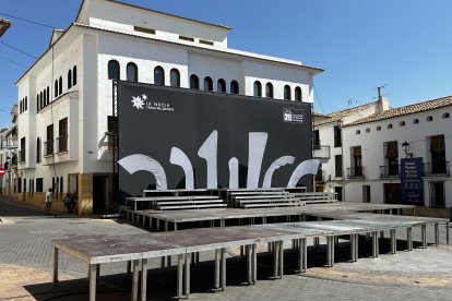 Andrea Jumilla se convertirá mañana en la 52ª reina de “les Festes d’Agost”