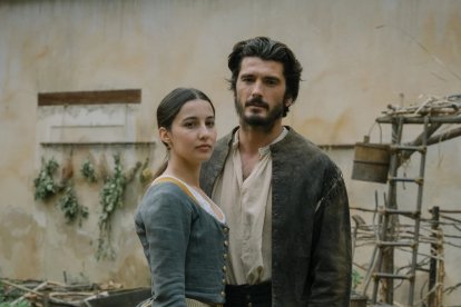 Yon González y Amaia Aberasturi protagonizan "Beguinas"