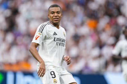 Mbappé, en su debut en el Santiago Bernabéu.