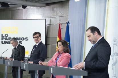 Marlaska, Illa, Margarita Robles y Ábalos durante una rueda de prensa en relación al coronavirus en 2020.