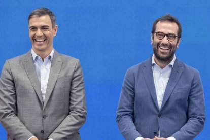 Pedro Sánchez y Carlos Cuerpo