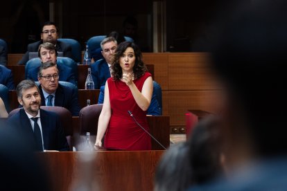 La presidenta de la Comunidad de Madrid, Isabel Díaz Ayuso, durante una de sus intervenciones en la Asamblea.