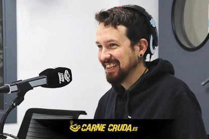 Pablo Iglesias, en el estudio de "Carne Cruda".