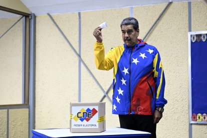 Maduro vota en las elecciones de Venezuela del pasado 28 de julio.