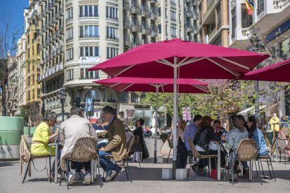 Terraza de un restaurante en el centro de Valencia