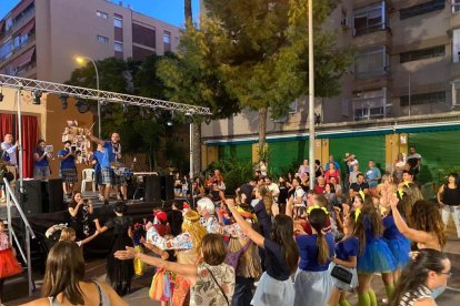 Fiestas en barrio de Alicante. Imagen de archivo