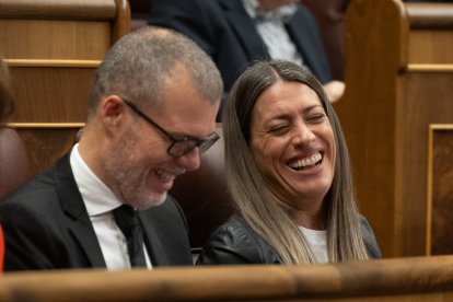 El diputado de Junts Josep Maria Cruset y la portavoz de Junts en el Congreso, Miriam Nogueras.