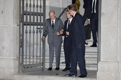 El Rey Juan Carlos durante el funeral de Alejandro Fernandez de Araoz el 9 de septiembre.