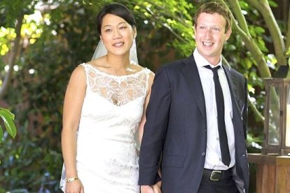 Mark Zuckerberg y Priscilla Chan, su nuevo Porche