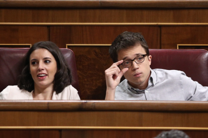 Irene Montero e Íñigo Errejón en una sesión en el Congreso en 2017.