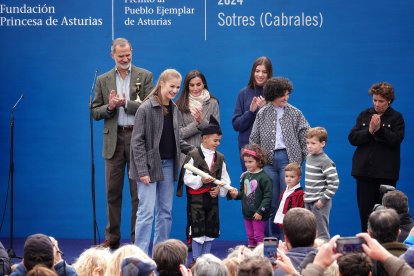 La princesa Leonor entrega el premio al "Pueblo Ejemplar de Asturias 2024'