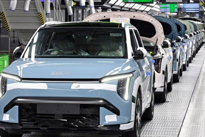 Kia gana 1.508 millones en el tercer trimestre, un 2,1% más, a pesar de la caída de sus ventas globales. 