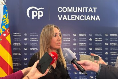 Verónica Marcos , portavozz del GPP en Les Corts