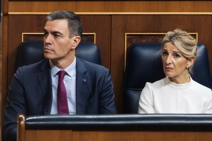 Pedro Sánchez junto a Yolanda Díaz