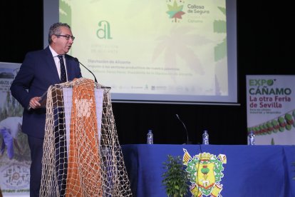 Presentación del Congreso a cargo de Toni Pérez