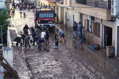 Militares de UME en la zona de la DANA