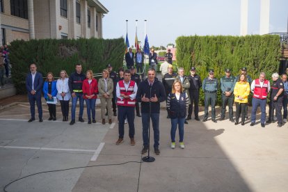 El presidente del Gobierno, Pedro Sánchez, interviene tras una reunión en el Centro de Coordinación Operativo Integrado (CECOPI) de la Comunitat Valenciana con el presidente de la Generalitat valenciana