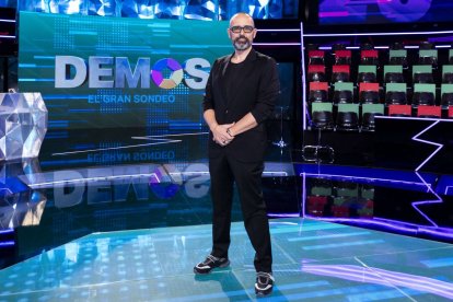 Risto Meijde, en el plató de "Demos: el gran sondeo".