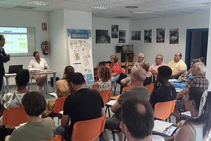 (Foto de ARCHIVO)
El Ayuntamiento de Alicante presenta un plan de ayudas de 100.000 euros para la Zona Norte y el Cementerio dirigido a 3.000 personas

AYUNTAMIENTO DE ALICANTE
27/7/2024