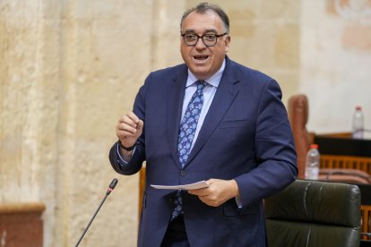 El consejero de Turismo y Andalucía Global, Arturo Bernal.
