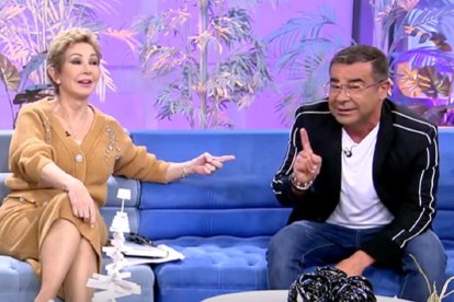 Ana Rosa Quintana y Jorge Javier Vázquez, en una imagen del pasado año.