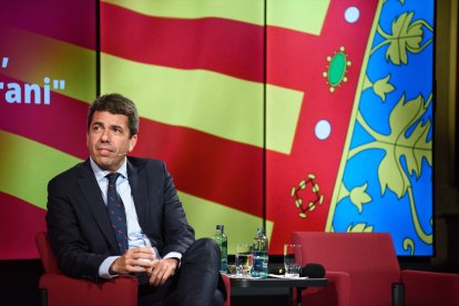 (Foto de ARCHIVO)
El presidente de la Generalitat Valenciana, Carlos Mazón, durante una conferencia