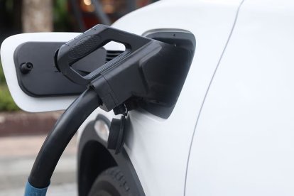 El Gobierno prorroga el Plan Moves III para la compra de vehículos eléctricos hasta el 30 de junio. 