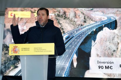 Óscar Puente, en una inauguración la pasada semana.