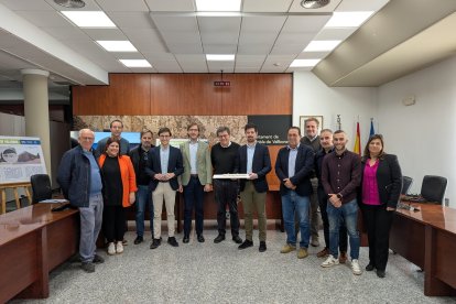 El director general de Infraestructuras Educativas en la visita este miércoles a la Pobla de Vallbona