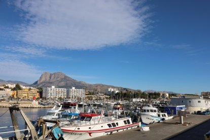 Puerto de la Vila Joiosa

REMITIDA / HANDOUT por COFRADÍA DE PESCADORES
Fotografía remitida a medios de comunicación exclusivamente para ilustrar la noticia a la que hace referencia la imagen, y citando la procedencia de la imagen en la firma
08/1/2025