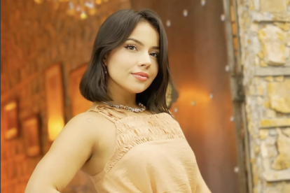 Aida Cortés, de modelo para adultos a cantante