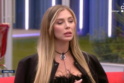 Romina Malaspina dentro de la casa de GH Dúo.