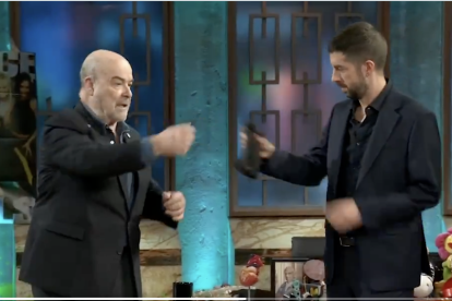 Antonio Resines y David Broncano en 'La Revuelta'